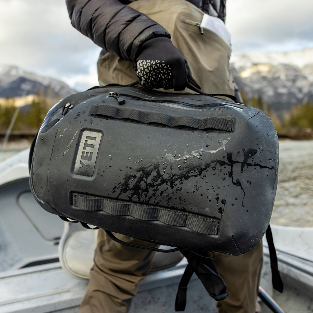 YETI Produkte in Black