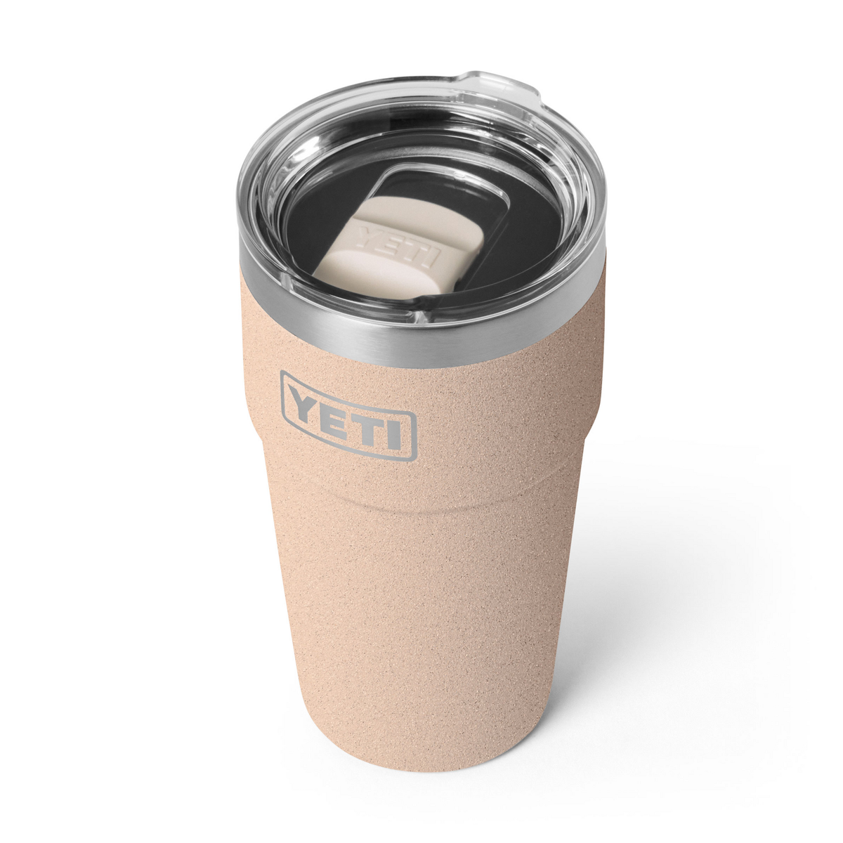 RAMBLER 20 OZ STACKABLE CUP Stapelbarer Becher TAHINI - tofino.store